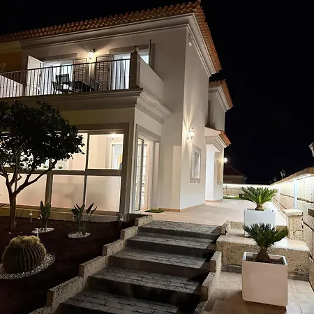 Adassa - Exclusive In El Madronal Hébergement de vacances *